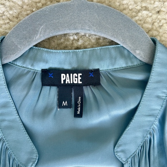 ⚡️PAIGE LUXE MATTE SATIN BLOUSE⚡️SIZE MEDIUM - Picture 6 of 9